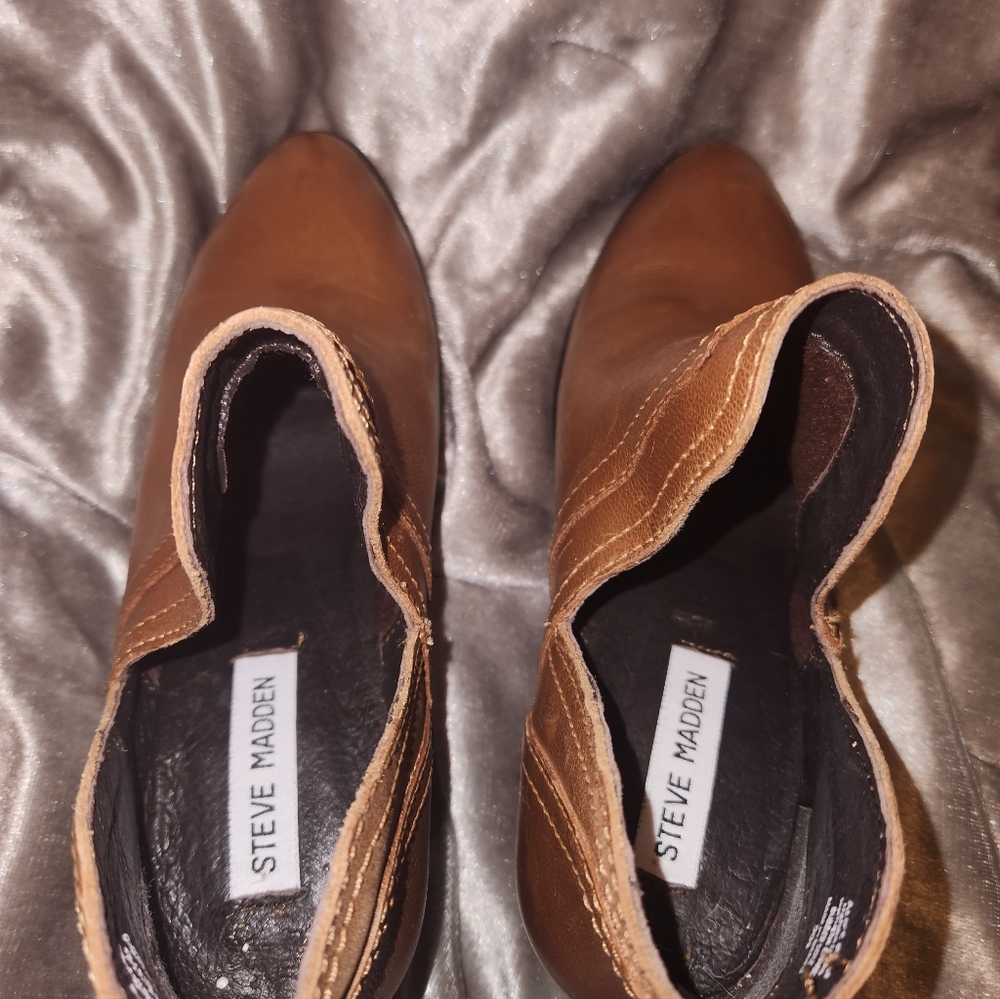8.5M Aliee Steve Madden Brown Leather Ankle Boots, Round Toe, Designer - Picture 3 of 7